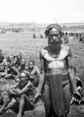 Man in mourning with clay plastered on his chest, Mount Hagen, 1934 [G. Heydon]