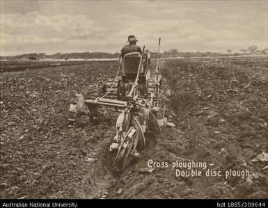 Cross ploughing with double disc plough