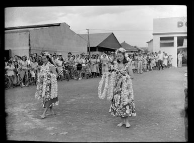 Welcoming reception for TEAL (Tasman Empire Airways Limited) passengers, Papeete, Tahiti