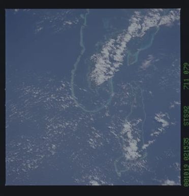 STS092-711-079 - STS-092 - STS-92 Earth observation views