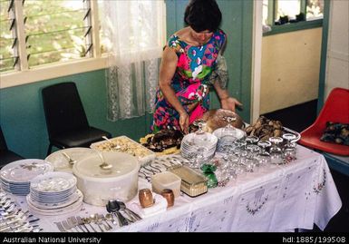 Dorothy ready for Christmas, Vila