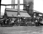 Mill crew, Hammond Lumber Company, Mill City, Oregon, between 1912 and 1934