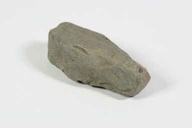 To'i ma'a (stone adze blade)