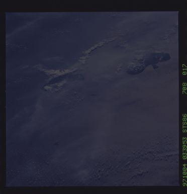 STS086-708-017 - STS-086 - Earth observations taken during STS-86