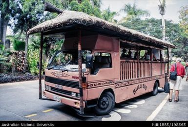 Fiji - Bula Bus
