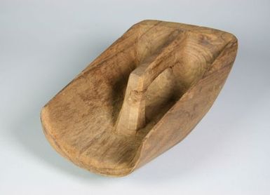 Canoe bailer