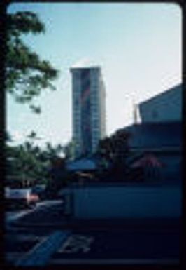 Hilton Hawaiian Village, Rainbow Tower