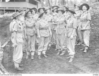 NEW BRITAIN. 1945-03-20. AN ADVANCE PARTY OF MEMBERS OF THE ARMY NURSING SERVICE ARRIVE WITH NFX 268 MATRON M.O. WHEELER, 2/8TH GENERAL HOSPITAL (1) TO TAKE UP DUTIES AT THE NEW HOSPITAL. ..