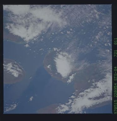 STS084-721-011 - STS-084 - Earth observations taken from shuttle orbiter Atlantis during STS-84 mission