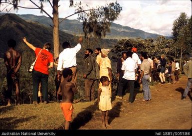 Gumine Road workshop, Chimbu