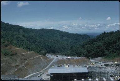 Panguna mine (1) : Bougainville Island, Papua New Guinea, March 1971 / Terence and Margaret Spencer