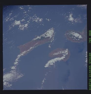 STS104-704-080 - STS-104 - Molokai and Lanai taken by the STS-104 crew