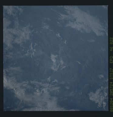 S27-46-022 - STS-027 - STS-27 earth observations