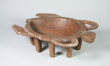 Tanoa fai‘ava (kava bowl)