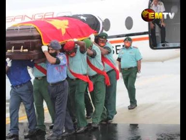 Sir Pita Lus laid to rest