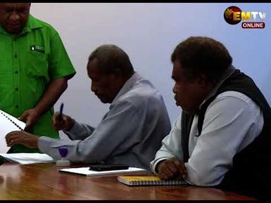 MOTU KOITA MOU SIGNED