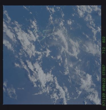 STS087-712-022 - STS-087 - Earth observations taken from shuttle orbiter Columbia during STS-87 mission