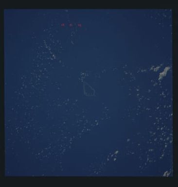 S45-617-023 - STS-045 - STS-45 earth observations