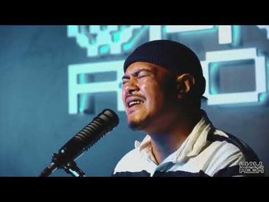 Swiss Wav Room Performance | Teu Hiki (cover) - PEPA Album