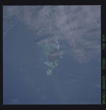 STS092-720-014 - STS-092 - STS-92 Earth observations