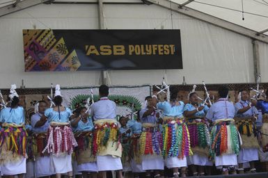 One Tree Hill College, Soke performance at ASB Polyfest.