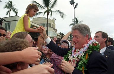 Photograph of President William J. Clinton's Arrival in Honolulu, Hawaii