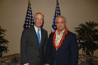 [Assignment: 48-DPA-09-29-08_SOI_K_Isl_Conf_Lead] Participants in the Insular Areas Health Summit [("The Future of Health Care in the Insular Areas: A Leaders Summit") at the Marriott Hotel in] Honolulu, Hawaii, where Interior Secretary Dirk Kempthorne [joined senior federal health officials and leaders of the U.S. territories and freely associated states to discuss strategies and initiatives for advancing health care in those communinties [48-DPA-09-29-08_SOI_K_Isl_Conf_Lead_DOI_0774.JPG]