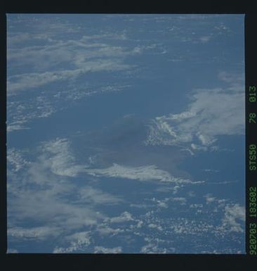 STS050-78-013 - STS-050 - STS-50 earth observations