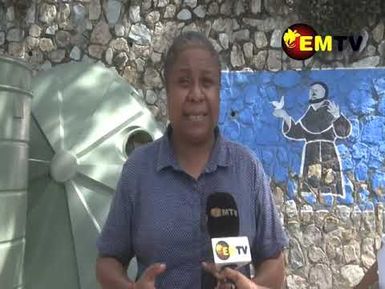 Rotary Club Donate School Desk