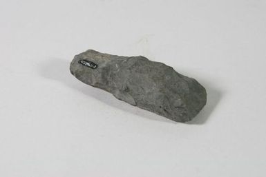 To'i Ma'a (Stone Adze)