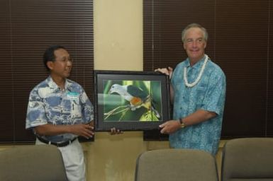 [Assignment: 48-DPA-SOI_K_Palau_6-7-9-07] Pacific Islands Tour: Visit of Secretary Dirk Kempthorne [and aides] to Palau Islands, Republic of Palau [48-DPA-SOI_K_Palau_6-7-9-07__DI12959.JPG]