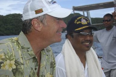 [Assignment: 48-DPA-SOI_K_Palau_6-7-9-07] Pacific Islands Tour: Visit of Secretary Dirk Kempthorne [and aides] to Palau Islands, Republic of Palau [48-DPA-SOI_K_Palau_6-7-9-07__DI12839.JPG]