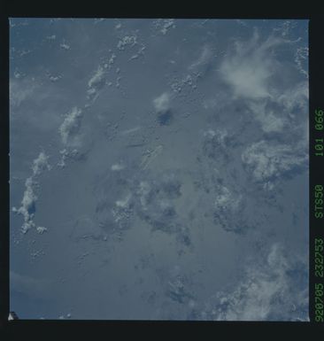 STS050-101-066 - STS-050 - STS-50 earth observations