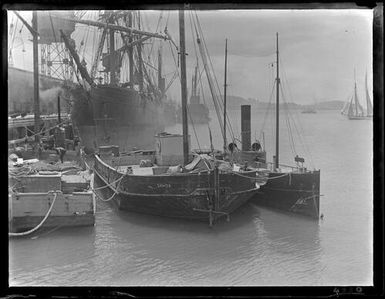 Samoa, barge, Auckland