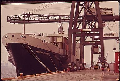 BETHLEHEM STEEL WORKERS AT THE SPARROWS POINT SHIPYARD FOR THE LAUNCHING OF THE NEW TANKER "CHEVRON HAWAII."