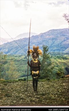 Kundiawa - man from Janggomul