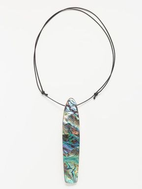 Pā kahoa (paua shell lure pendant necklace)