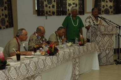 [Assignment: 48-DPA-SOI_K_Amer_Sam] Pacific Islands Tour: Visit of Secretary Dirk Kemmpthorne [and aides] to American Samoa, U.S. Territory [48-DPA-SOI_K_Amer_Sam__DI15185.JPG]