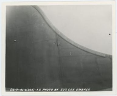 [Bullet hole in Boeing B-17E Flying Fortress]