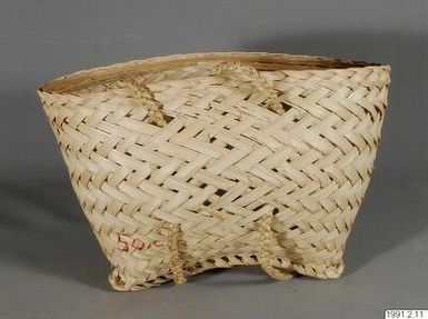 ["korg, basket"]