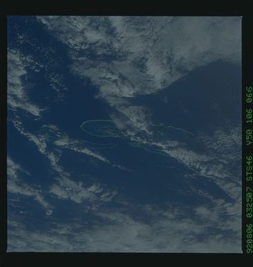 S46-106-066 - STS-046 - Earth observations from the shuttle orbiter Atlantis during STS-46