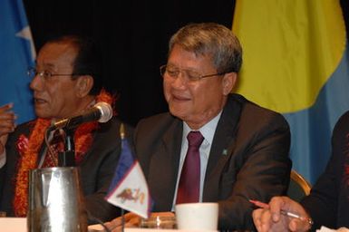 [Assignment: 48-DPA-09-29-08_SOI_K_Isl_Conf_AM] Insular Areas Health Summit [("The Future of Health Care in the Insular Areas: A Leaders Summit") at the Marriott Hotel in] Honolulu, Hawaii, where Interior Secretary Dirk Kempthorne [joined senior federal health officials and leaders of the U.S. territories and freely associated states to discuss strategies and initiatives for advancing health care in those communinties [48-DPA-09-29-08_SOI_K_Isl_Conf_AM_DOI_0521.JPG]