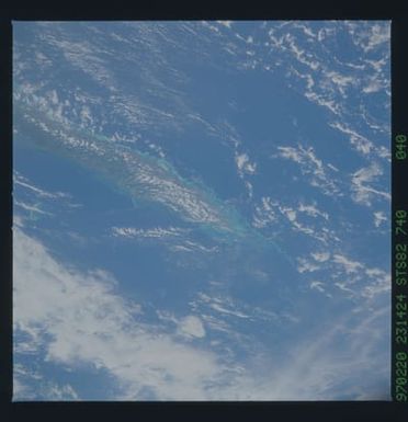 STS082-740-040 - STS-082 - Earth observations taken from shuttle orbiter Discovery during STS-82 mission