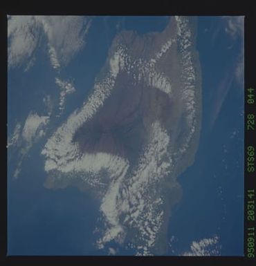 STS069-728-044 - STS-069 - Earth observations taken during STS-69 mission