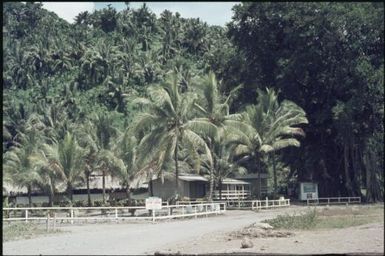 At registration post, (Panguna?) : Bougainville Island, Papua New Guinea, March 1971 / Terence and Margaret Spencer