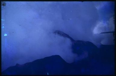 Aerial view of Mt. Lamington, 1951, 1 / Albert Speer