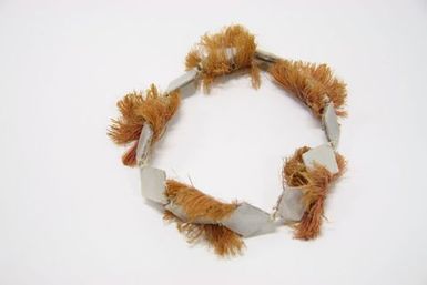 Arm band