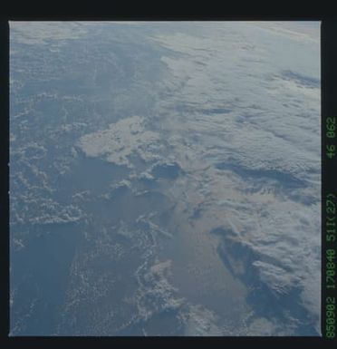 51I-46-062 - STS-51I - STS-51I earth observations