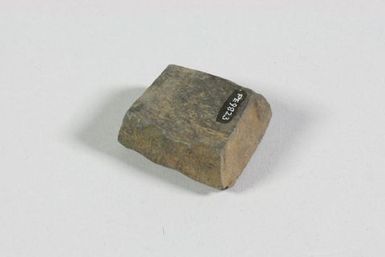 To‘i ma‘a (stone adze) fragment