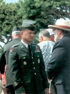 Japanese American general at memorial service for Nisei veterans
